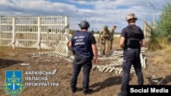 Прокуроры фиксируют последствия российских обстрелов Харьковщины (фото взято из официального Telegram-канала Офиса Генерального прокурора Украины)